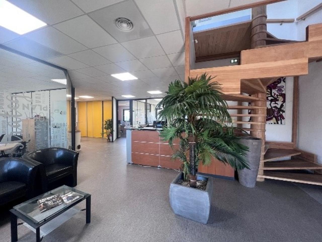 Bureau Saran 400m² Location bureau Saran Loiret OLBUR2314034 4
